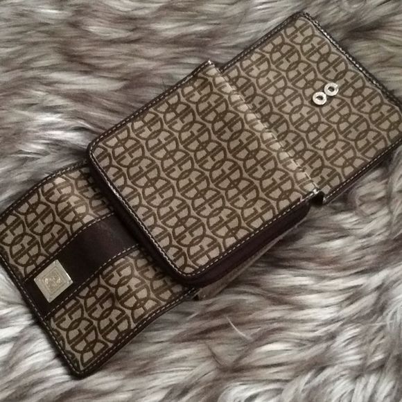 💞GIANI BERNINI💞wallet - Picture 2 of 8